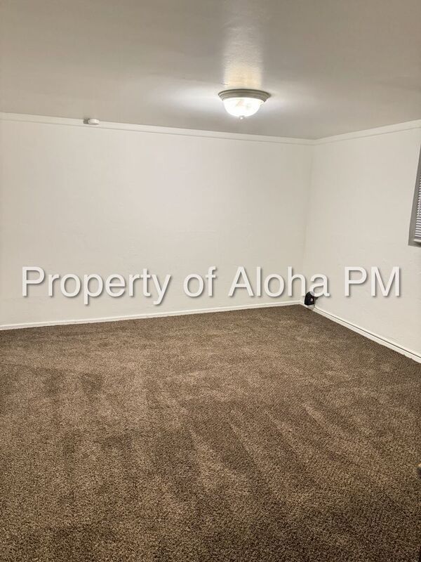 2 bed 1 bath in the desirable East End property image