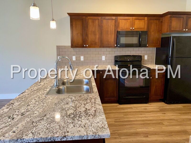 Don’t miss out on this beautifully spacious townhome in Columbia Village! property image