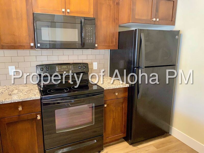 Don’t miss out on this beautifully spacious townhome in Columbia Village! property image