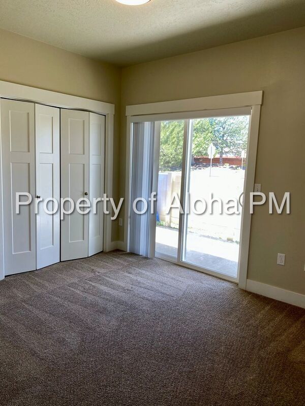 Don’t miss out on this beautifully spacious townhome in Columbia Village! property image