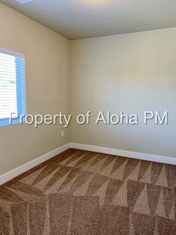 Don’t miss out on this beautifully spacious townhome in Columbia Village! property image