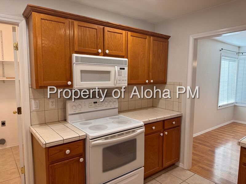 Charming 3-bedroom, 2-bathroom home located in the heart of Meridian property image