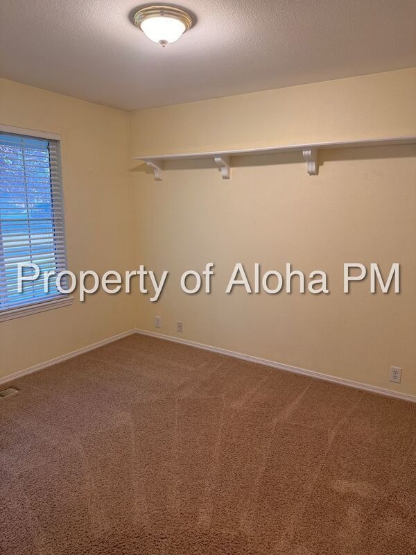Charming 3-bedroom, 2-bathroom home located in the heart of Meridian property image