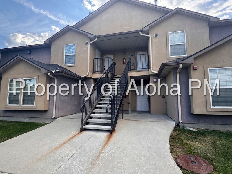 Comfy 2 Bedroom 2 Bathroom off of Pine in Meridian! property image