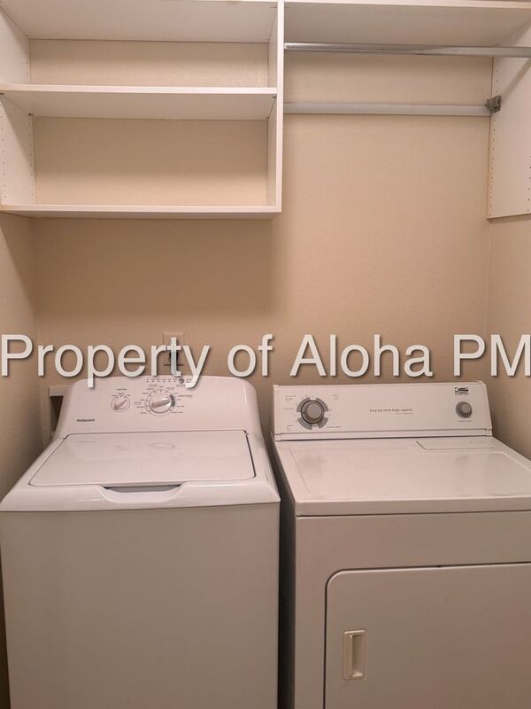 Comfy 2 Bedroom 2 Bathroom off of Pine in Meridian! property image