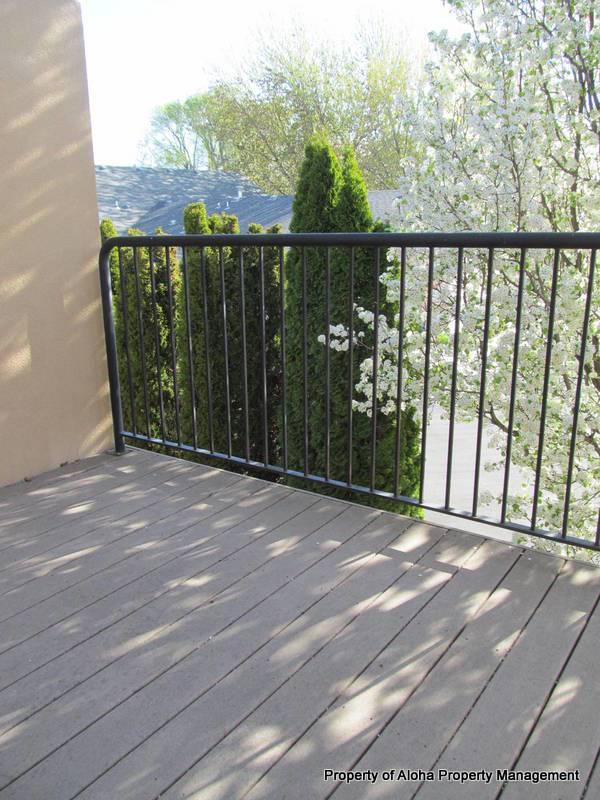 Comfy 2 Bedroom 2 Bathroom off of Pine in Meridian! property image