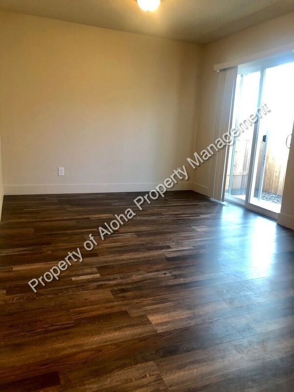 Amazing 3 Bedroom 2.5 Bath in Nampa off Amity!! property image