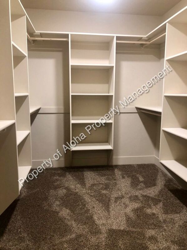 Amazing 3 Bedroom 2.5 Bath in Nampa off Amity!! property image