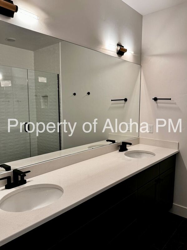 Welcome Home to Luxury Living in the Heart of Eagle! property image