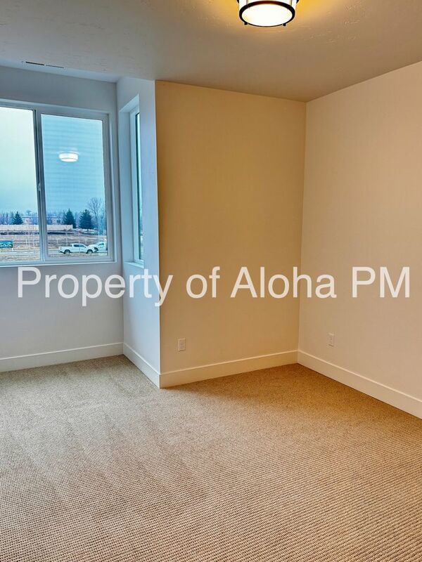 Welcome Home to Luxury Living in the Heart of Eagle! property image