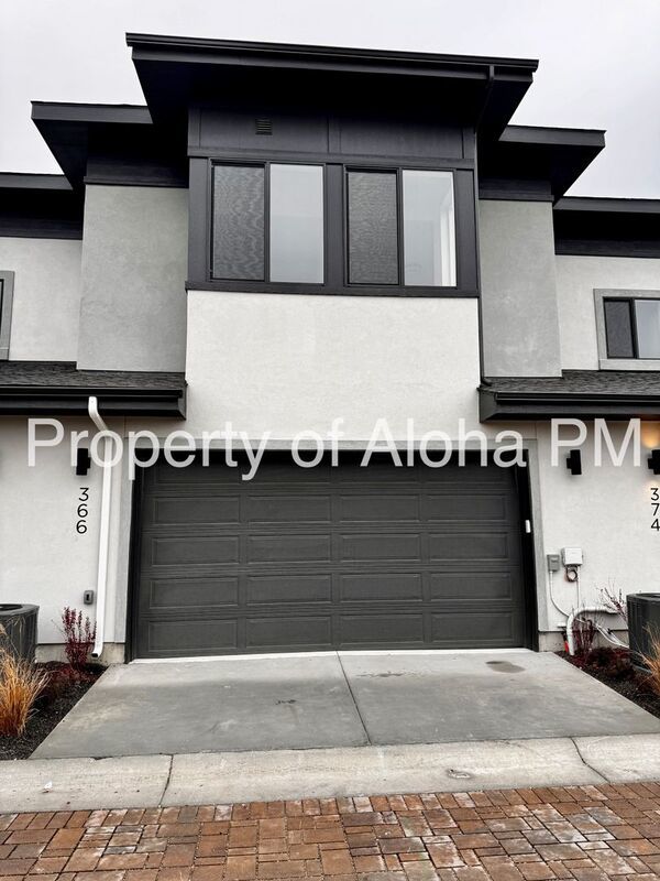 Welcome Home to Luxury Living in the Heart of Eagle! property image