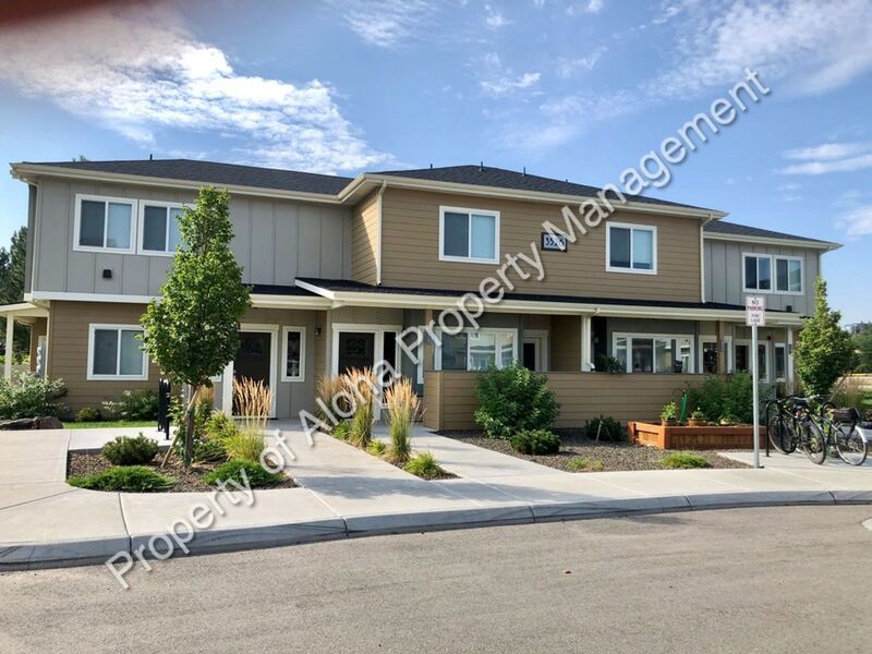 Beautiful 3 Bed 2.5 Bath Townhome in Columbia Village! property image