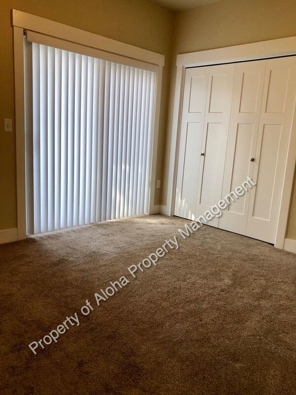 Beautiful 3 Bed 2.5 Bath Townhome in Columbia Village! property image