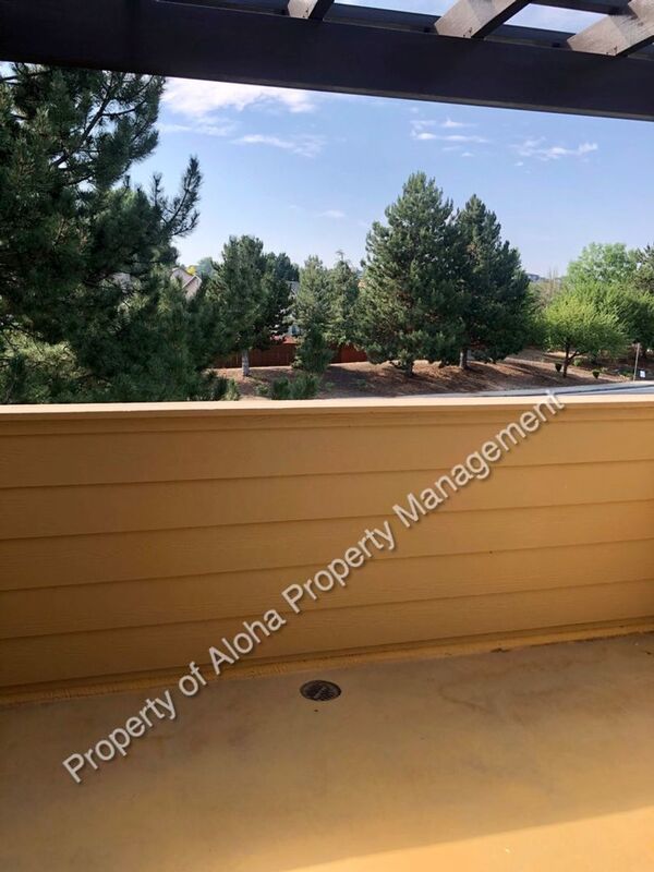 Beautiful 3 Bed 2.5 Bath Townhome in Columbia Village! property image