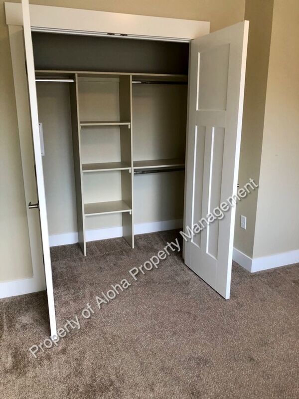 Beautiful 3 Bed 2.5 Bath Townhome in Columbia Village! property image