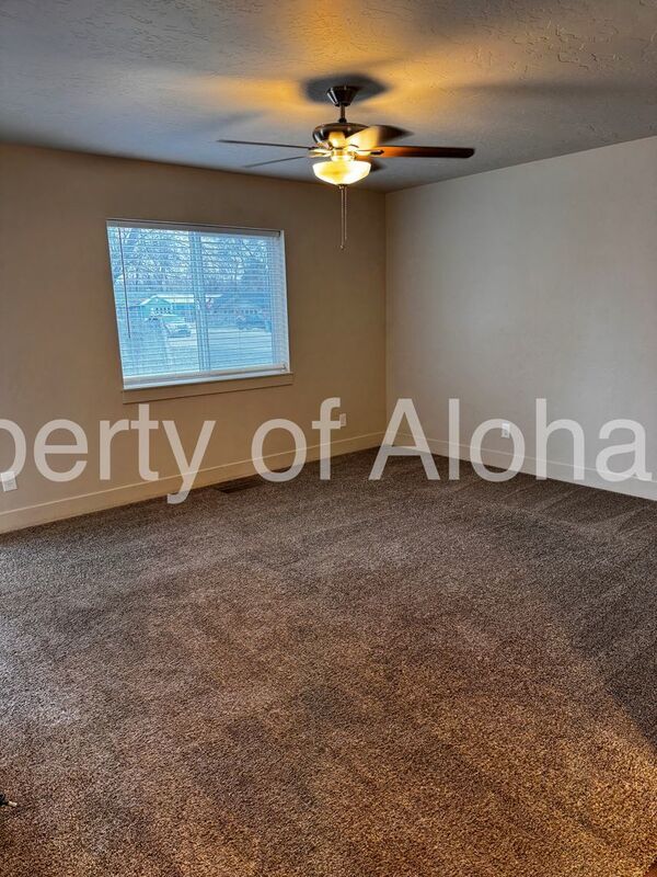 Beautiful 3 bed 2.5 bath Home in Nampa property image