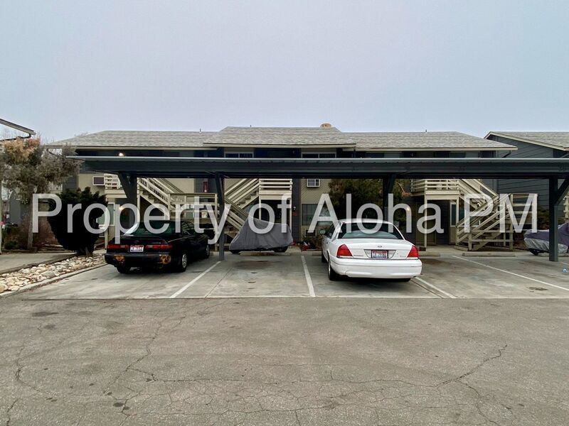 Ideal Location Off of State 2 Bedroom 1 Bathroom! property image