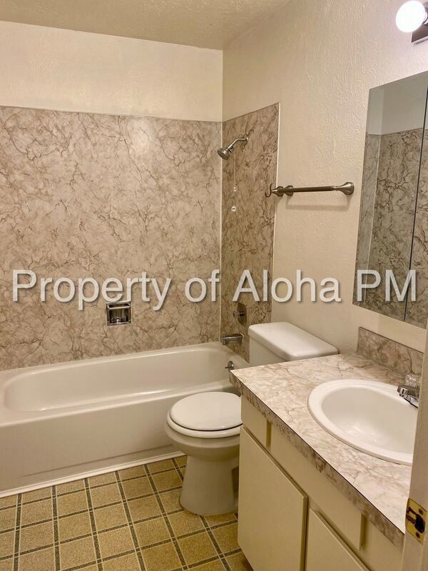 Ideal Location Off of State 2 Bedroom 1 Bathroom! property image