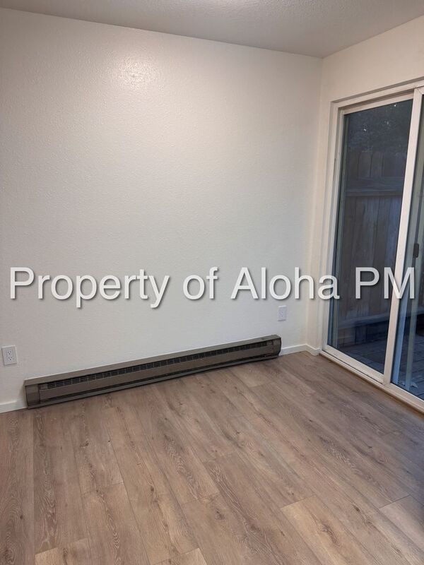 Centrally Located 2 Bedroom Duplex – Don’t Miss Out! property image