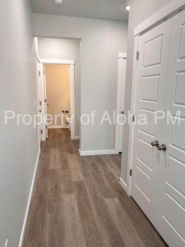 Brand New 3 bed 2.5 Bath property image