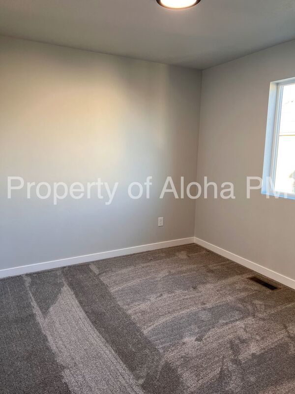 Brand New 3 bed 2.5 Bath property image