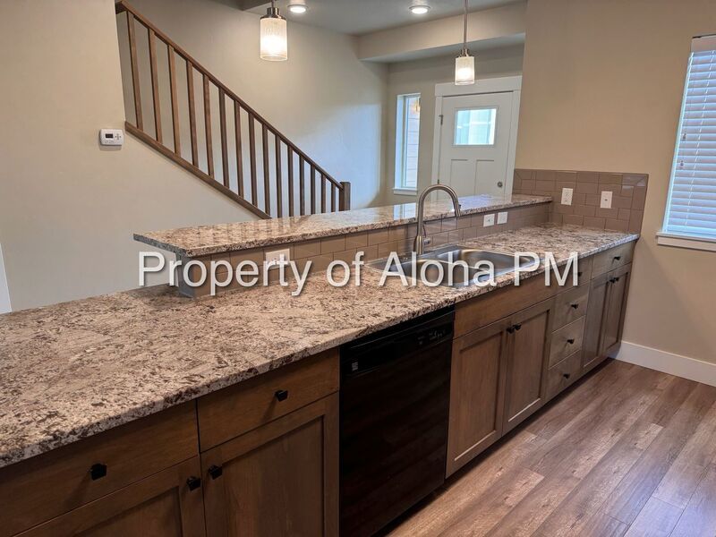 Do not miss out on this beautifully spacious townhome located in Columbia Village!! property image