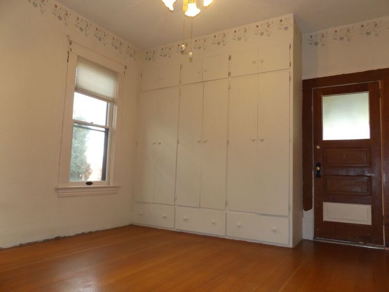 Large 2 Bed & 1 Bath in the North End! property image