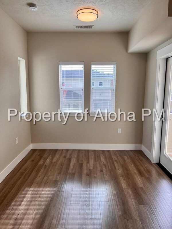 Beautiful 2 bedroom 2 bath apartment in the Havenwood located in Columbia Village!! property image