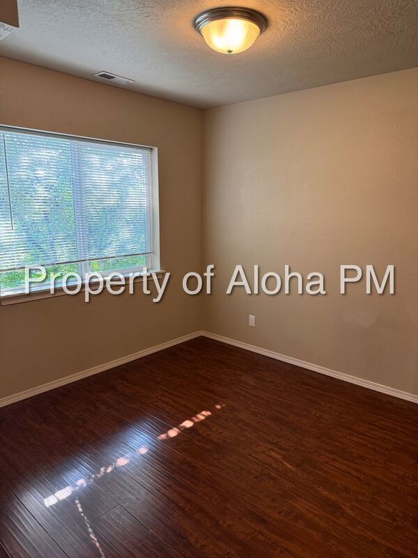 Conveniently located 2 bed 2 bath in Boise! property image