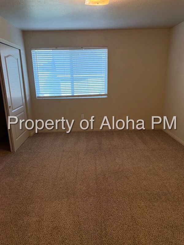 Cozy 2 bedroom, 1.5 bath townhome-style apartment in Nampa property image