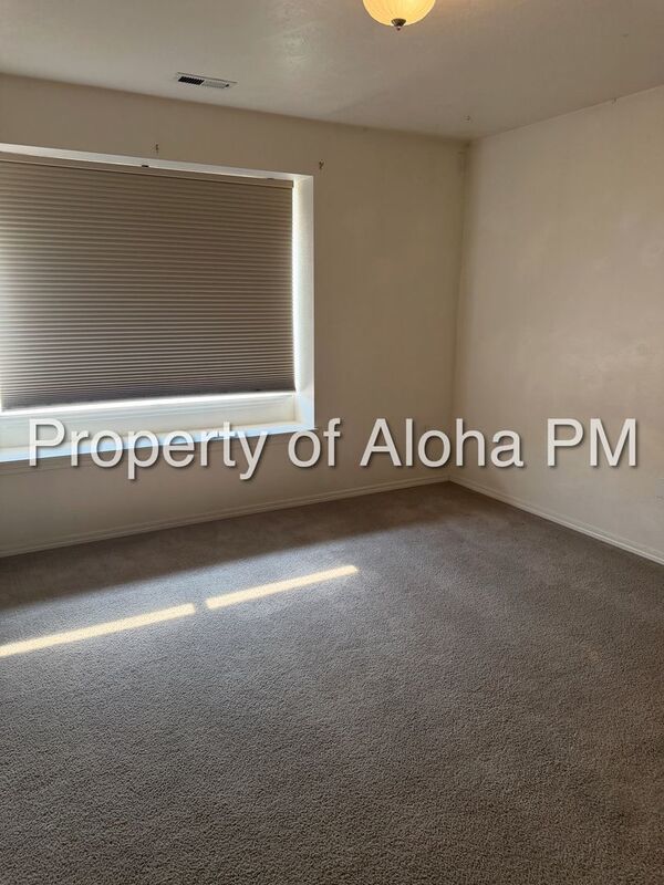 Welcome to this charming 2 bedroom home in Boise! property image